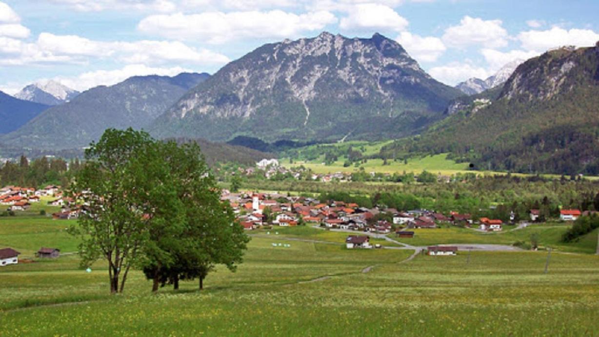 Ferienwohnung Tiroler Auszeit & Whirlpool Хёфен Экстерьер фото