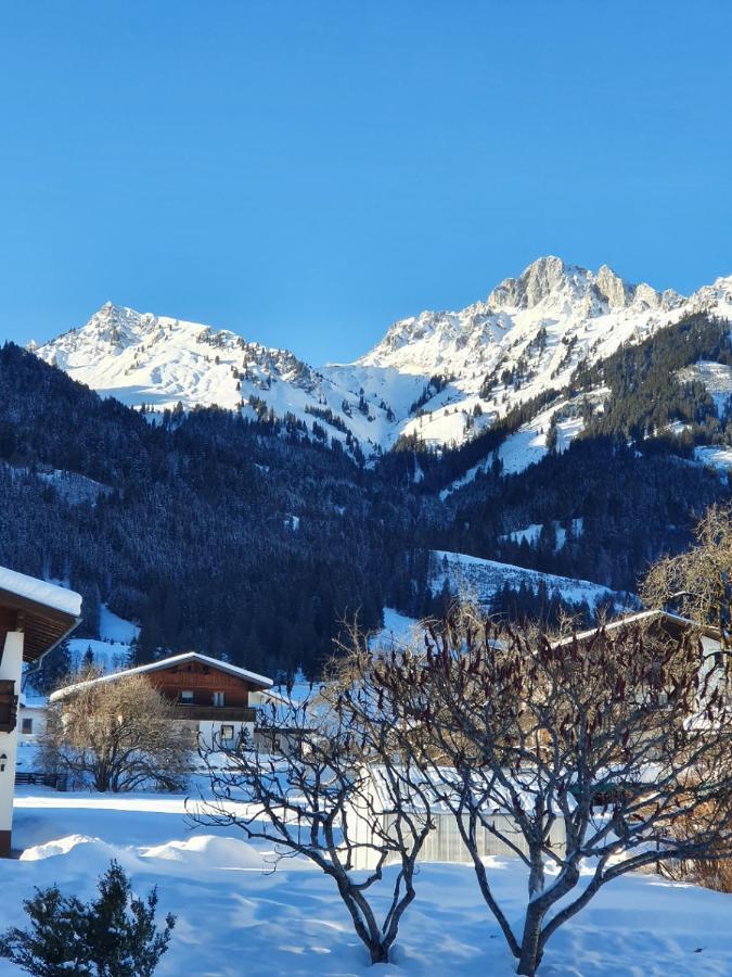 Ferienwohnung Tiroler Auszeit & Whirlpool Хёфен Экстерьер фото
